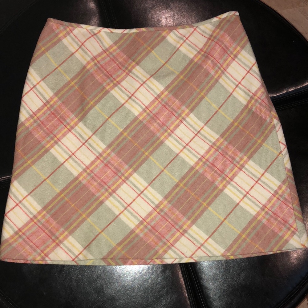 3/$25 Loft Skirt - Picture 1 of 6